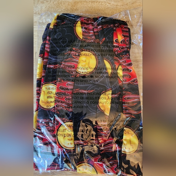 3 Packs of New Fashion & New Mix Leggings NWT - One Size - Picture 7 of 7